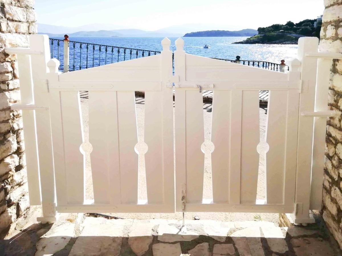 Sea Rose Apartamento Kassiopi Exterior foto